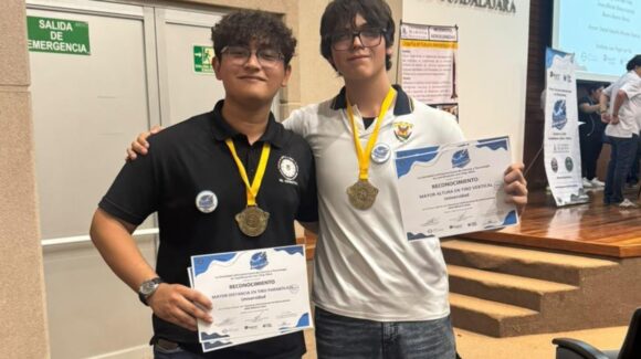¡El talento guasavense despega! Estudiantes de la UAP ganan oro y van rumbo a Ecuador