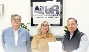 Gustavo Rojo Plascencia busca presidir la ANUR; se registra en Ciudad de México