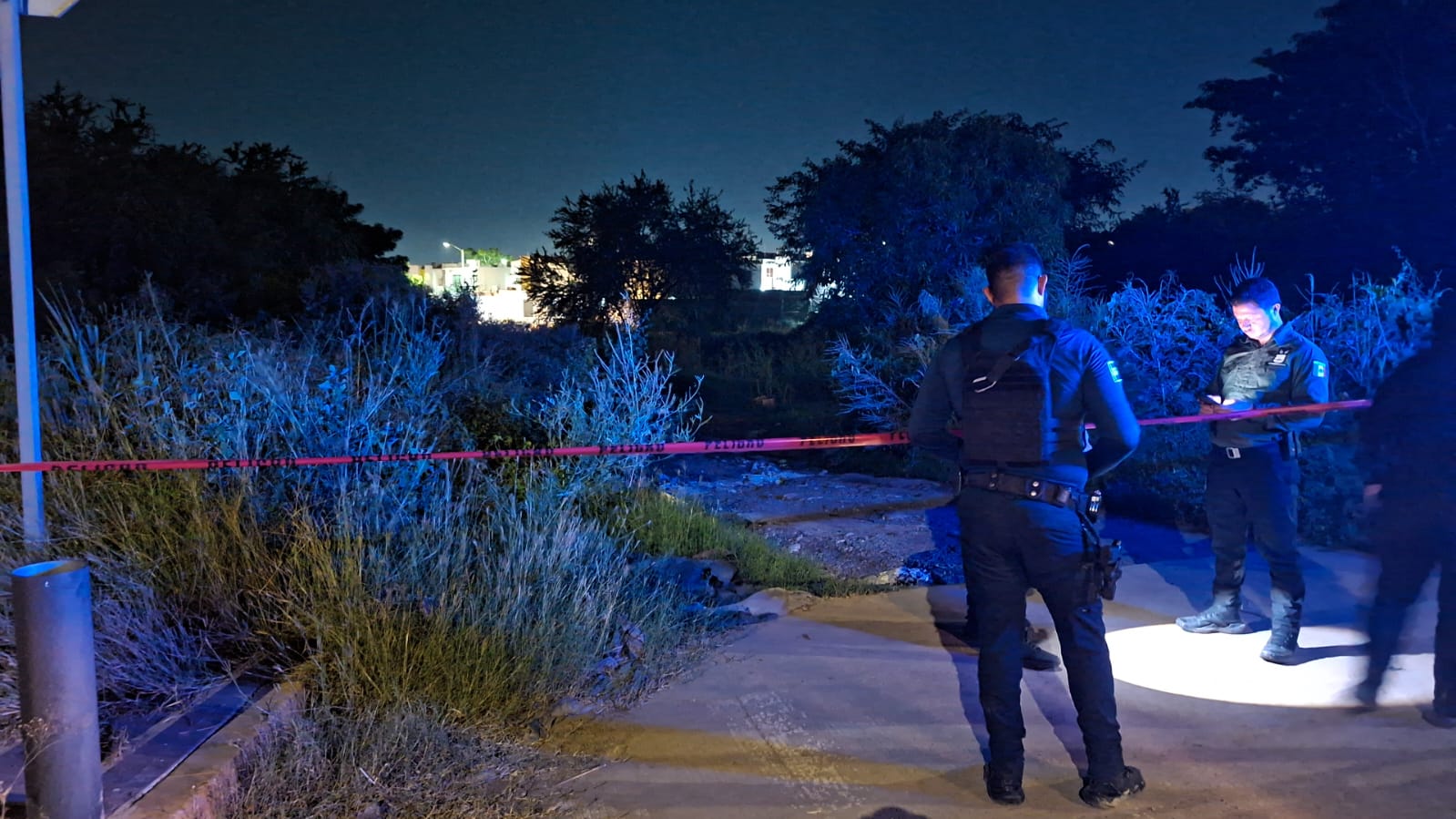 Hallan a un hombre asesinado cerca del Fracc. La Riviera, en Mazatlán