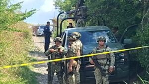 Localizan dos cuerpos en avanzado estado de descomposición en cerro de Lomas del Ébano, en Mazatlán