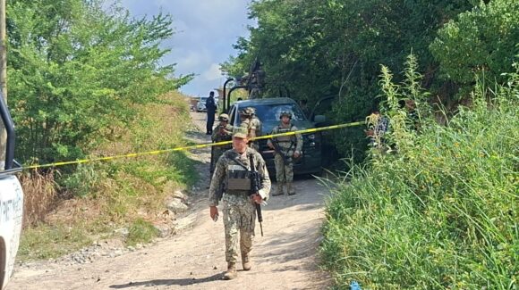 Localizan dos cuerpos en avanzado estado de descomposición en cerro de Lomas del Ébano, Mazatlán