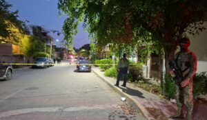 Hombre resulta herido de bala en la Benito Juárez, en Mazatlán, Sinaloa; camina para pedir ayuda