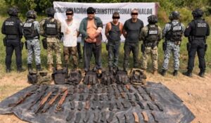 Detienen a cinco civiles fuertemente armados tras agresión en Zavala, Concordia, Sinaloa