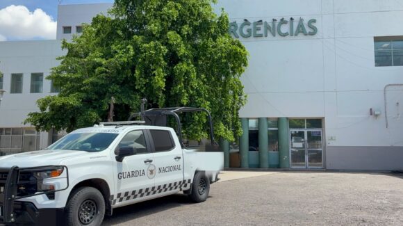 Hombre ingresa a hospital tras recibir un balazo en la colonia Texas de Los Mochis, Sinaloa