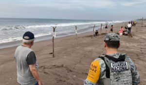 Huracán ‘Simón’ frena la navegación en Sinaloa; cierran Topolobampo en Ahome y Teacapán en Escuinapa