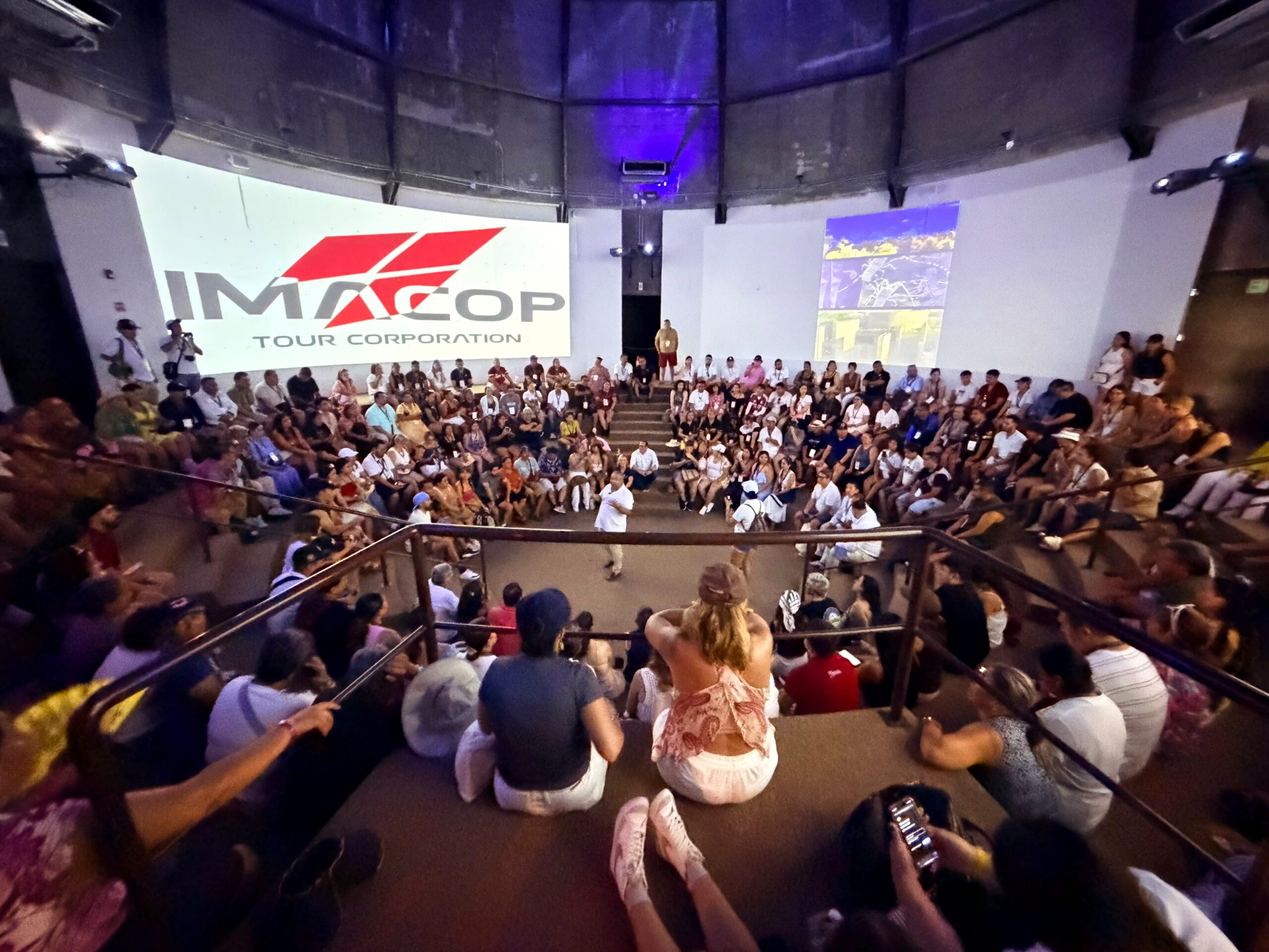Imacop Tour Corporation en Gran Acuario Mazatlán