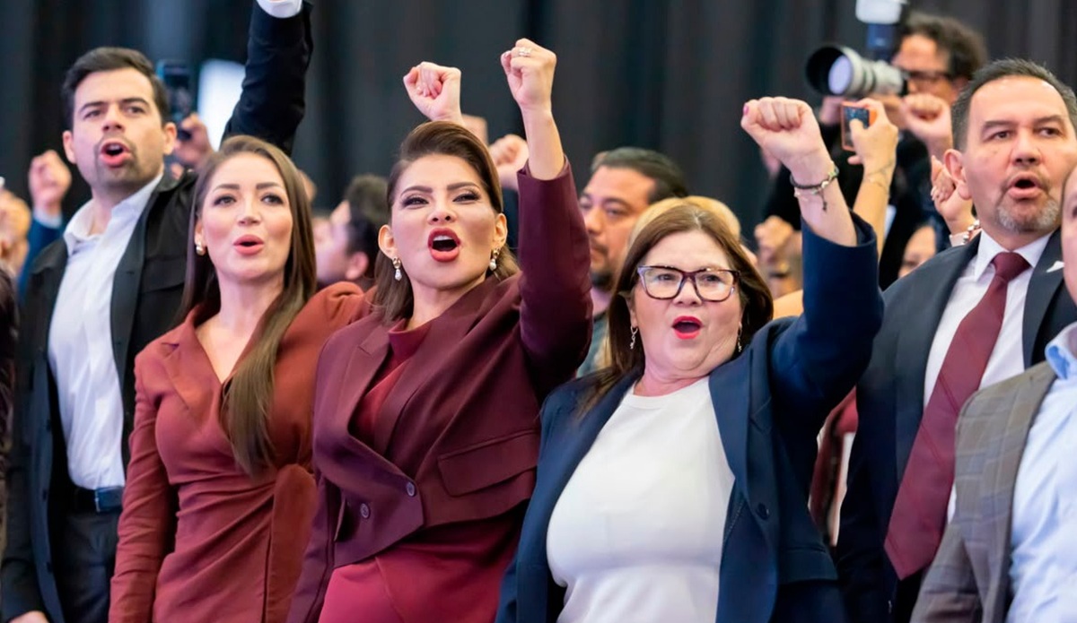 Imelda Castro rinde protesta en la Coordinación de Morena en Sinaloa