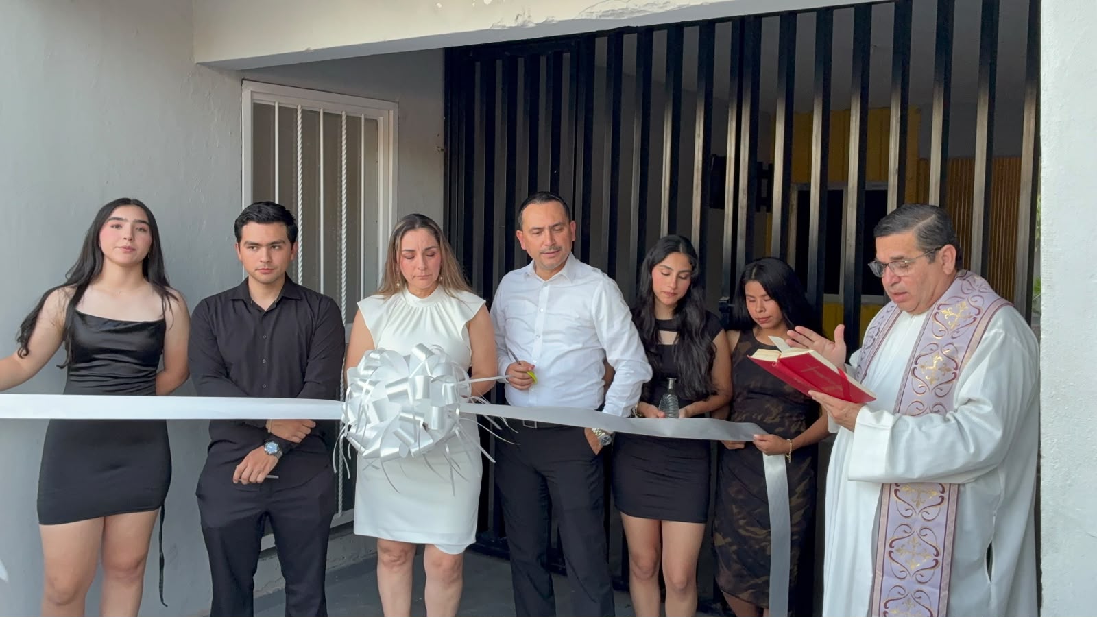 Inauguración de DOZA Producciones en Los Mochis