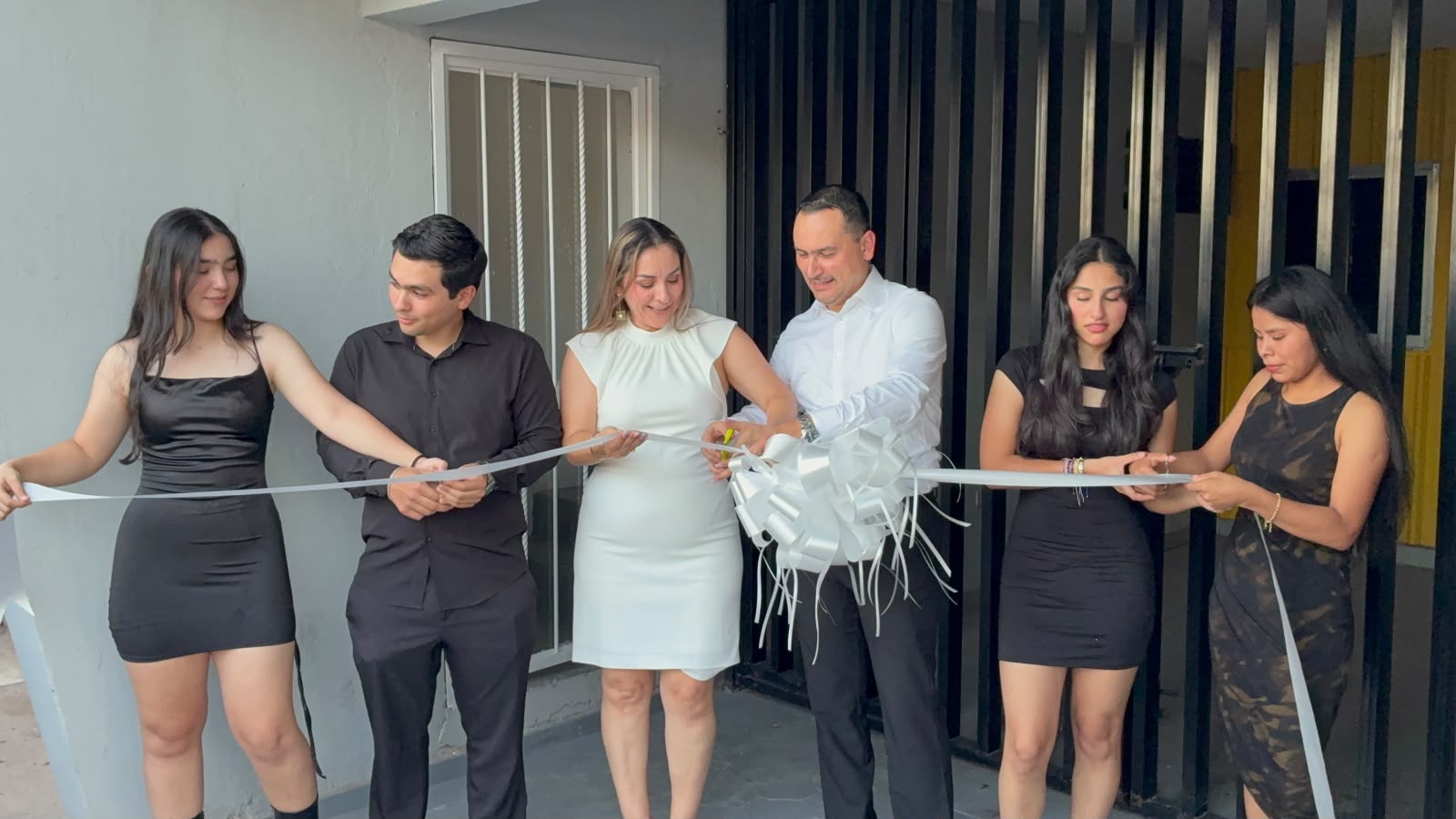 Inauguración de DOZA Producciones en Los Mochis