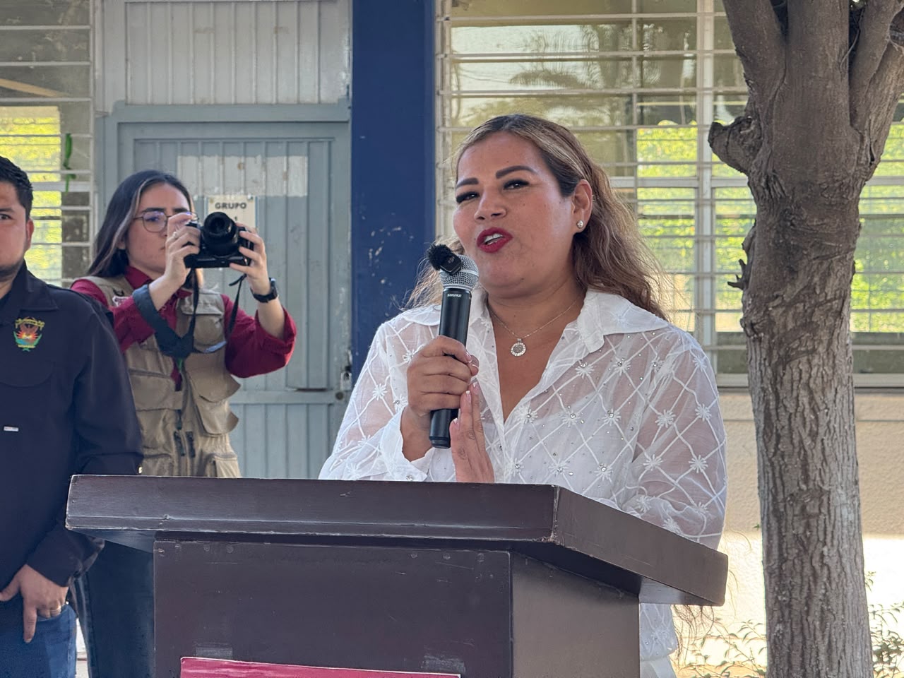 Inauguran techumbre en prepa de la UAS en Juan José Ríos