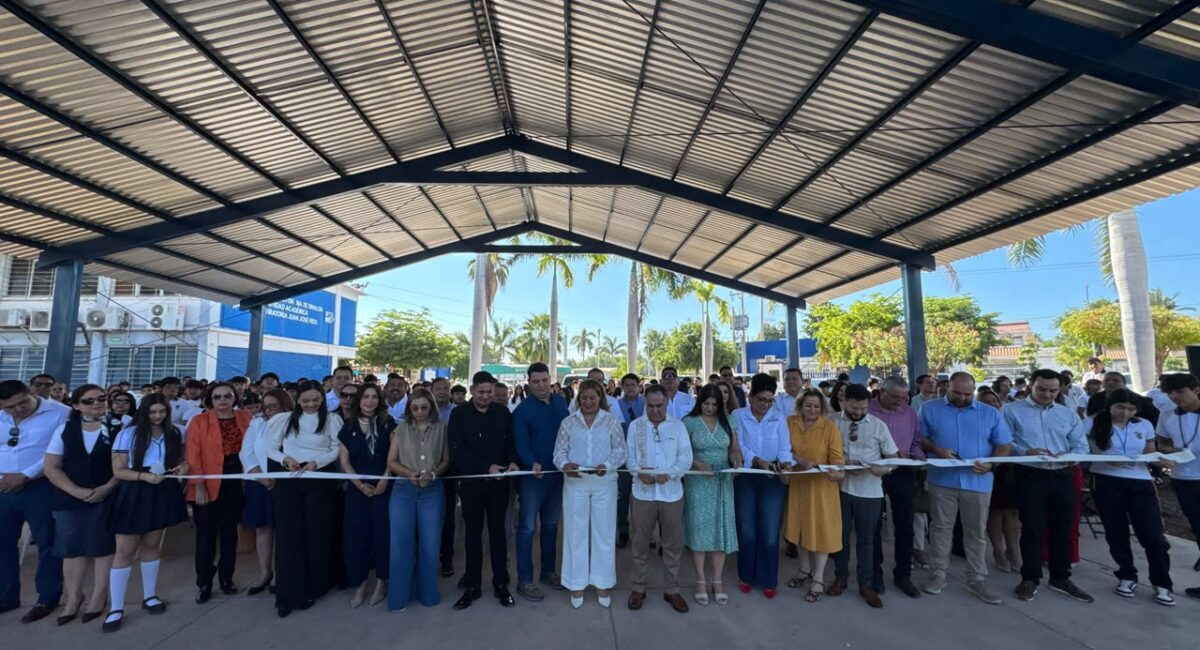 Encabeza el rector Jesús Madueña la inauguración de la techumbre de la Preparatoria UAS Juan José Ríos