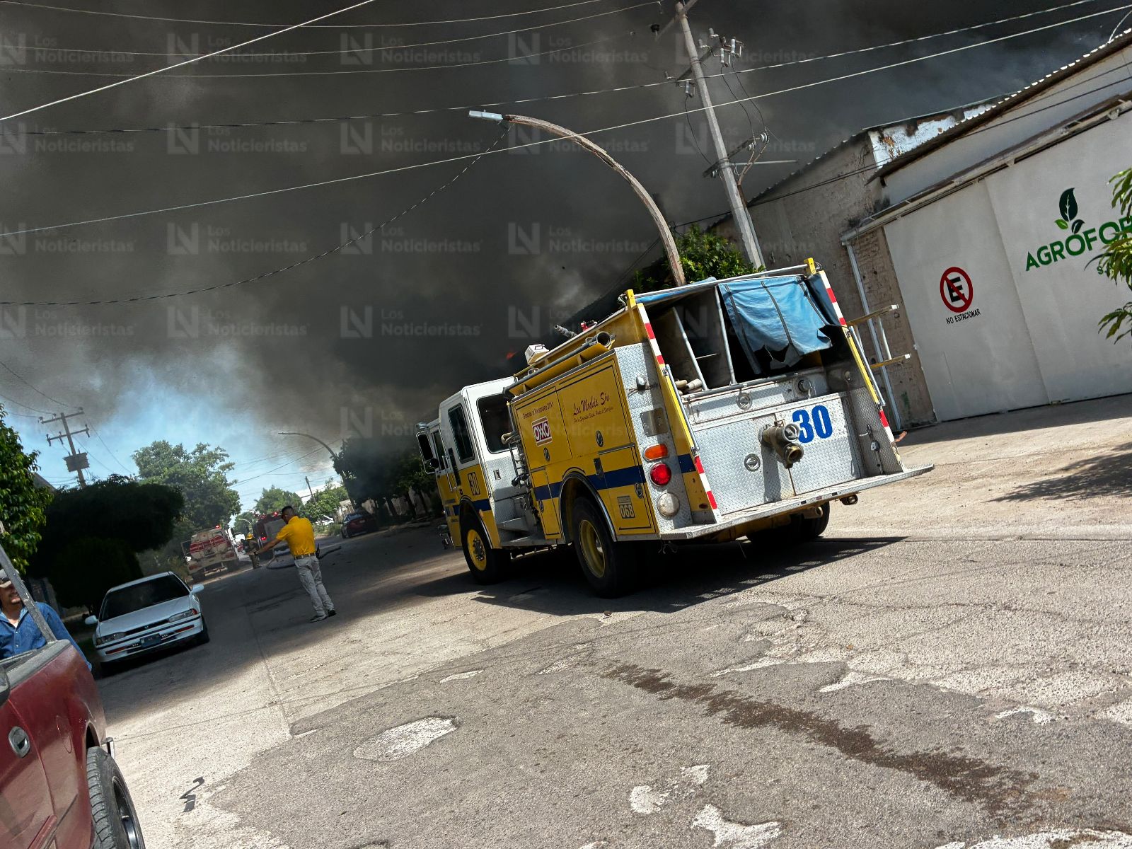 Incendio en bodega de Los Mochis