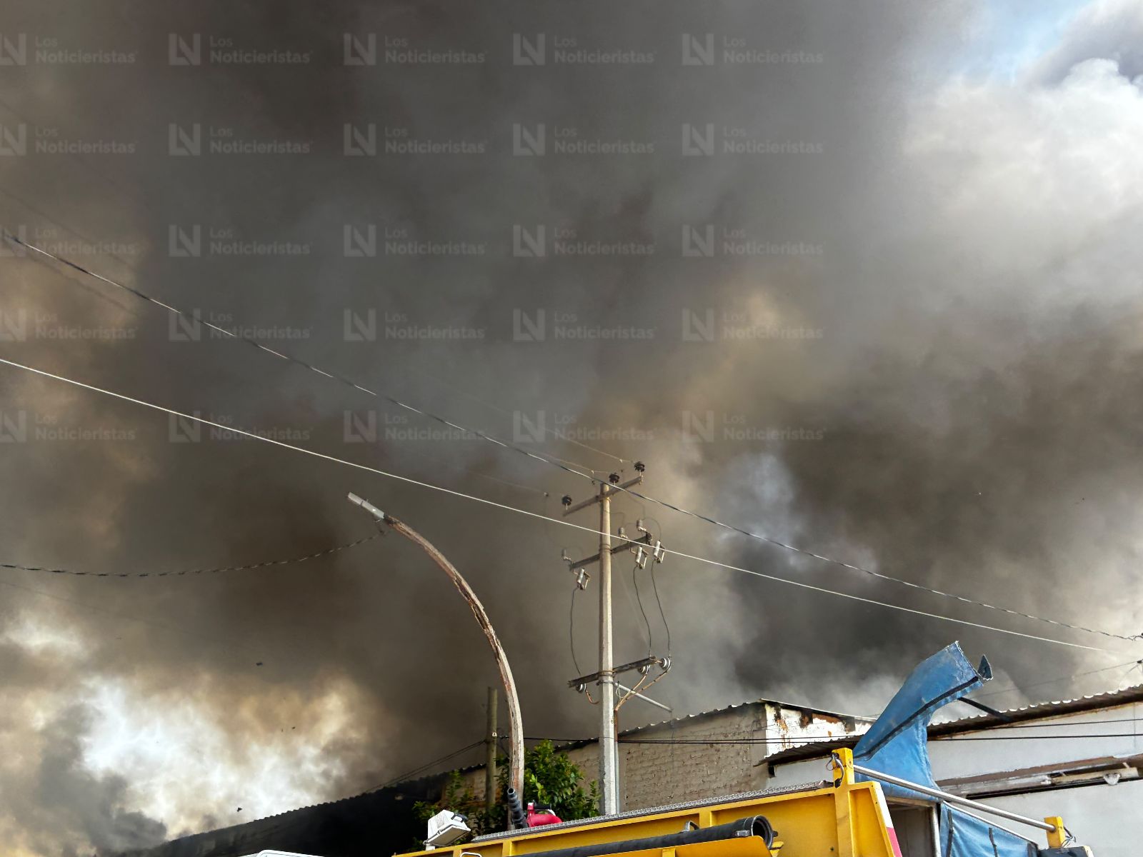 Incendio en bodega de Los Mochis