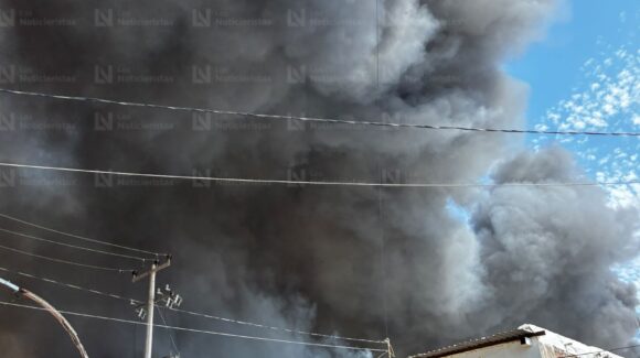Cortocircuito podría haber sido la causa del incendio en la bodega de papa en Los Mochis, Sinaloa: PC Ahome