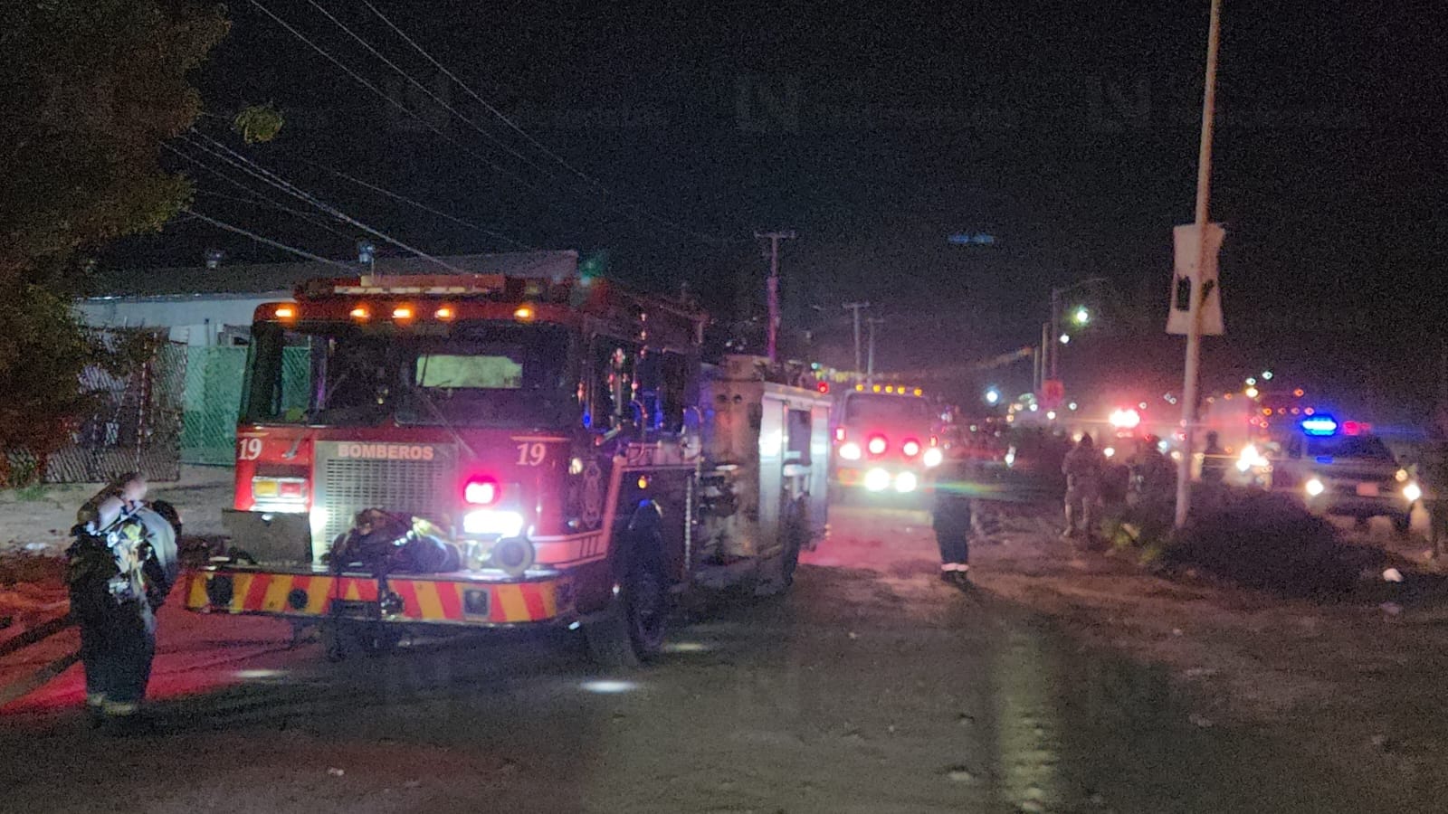 Incendio en bodega sobre La Costerita, Culiacán