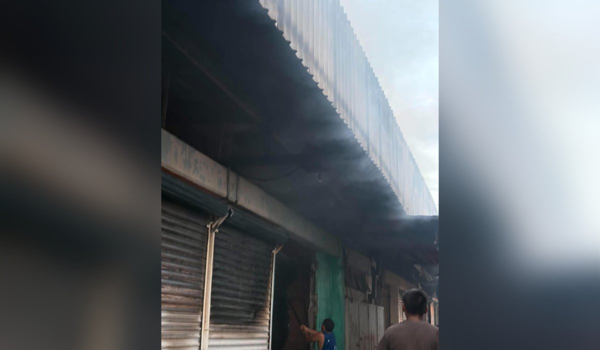 Incendio en el Mercado de San Blas, en El Fuerte
