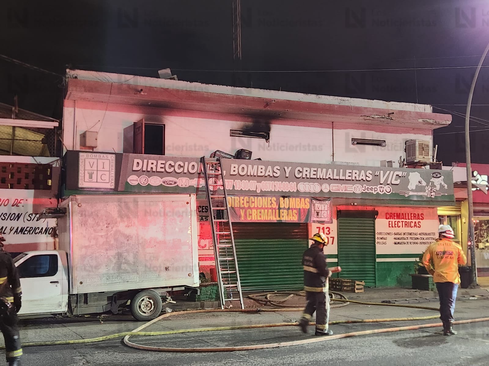 Incendio en la cocina de un local en la Industrial Bravo, Culiacán
