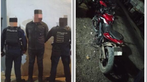 Intenta evadir un punto de inspección y lo detienen en Mazatlán, Sinaloa, con una moto robada
