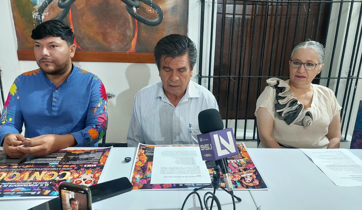 Invitan a concurso de altares, catrinas y Festival del Globo, en Mocorito