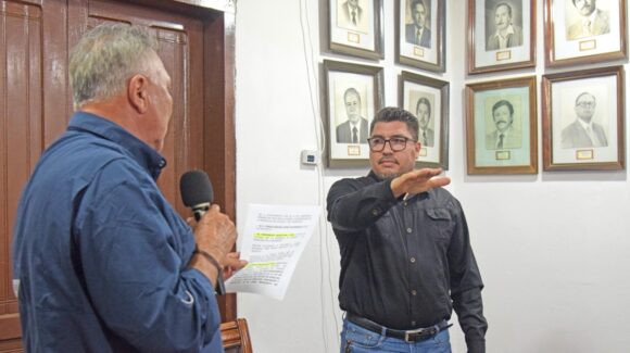Cabildo de El Fuerte aprueba por unanimidad a Jorge Adrián López como nuevo secretario del Ayuntamiento
