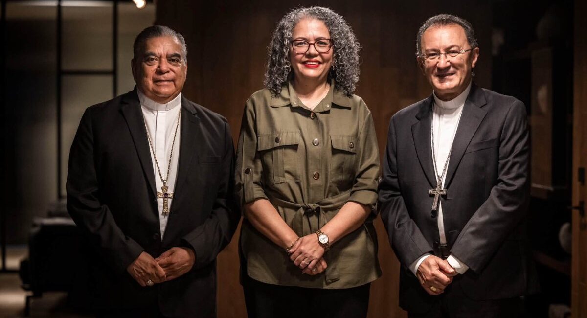 Gobernadora Graciela Domínguez recibe al Nuncio Apostólico en su visita a Sinaloa para dar su mensaje de paz