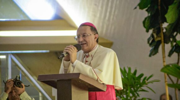 “Queremos el don de la paz”: Nuncio Apostólico Joseph Spiteri envía mensaje de esperanza a Sinaloa desde La Lomita, en Culiacán