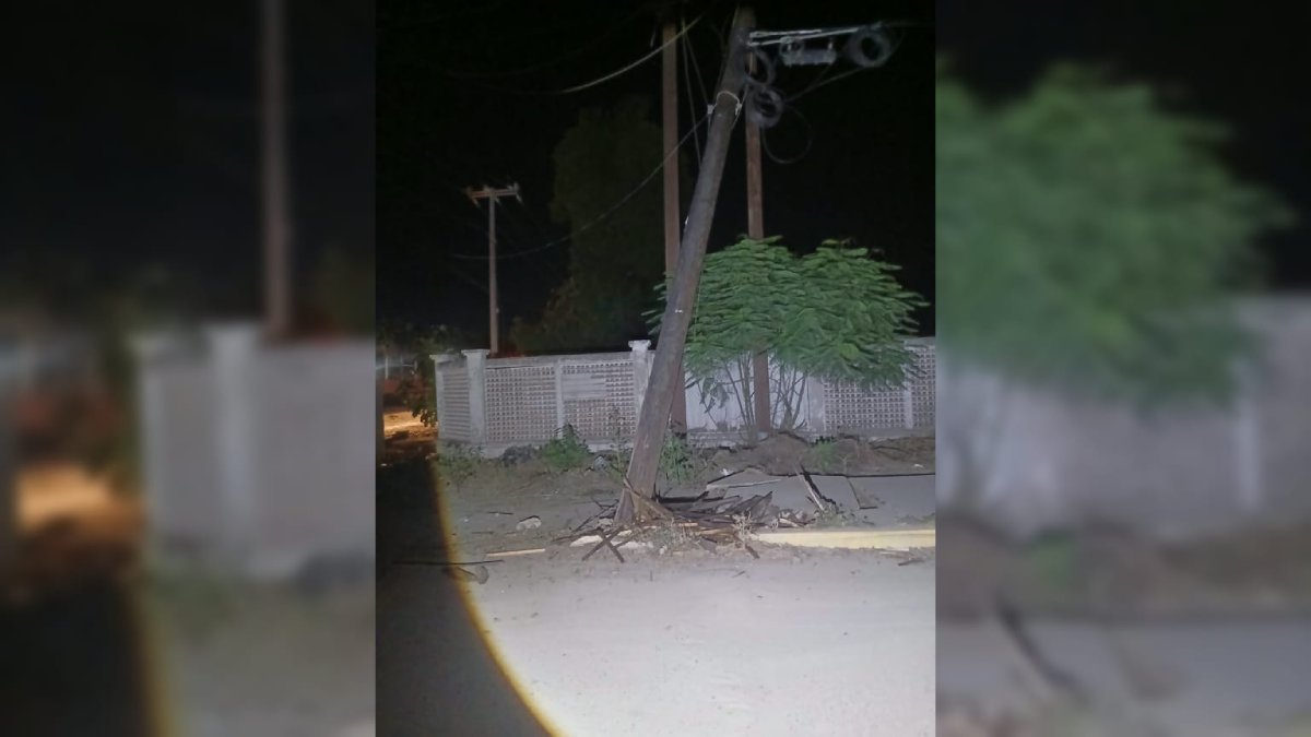 joven de 20 años choca contra poste de cfe en el tajito guasave