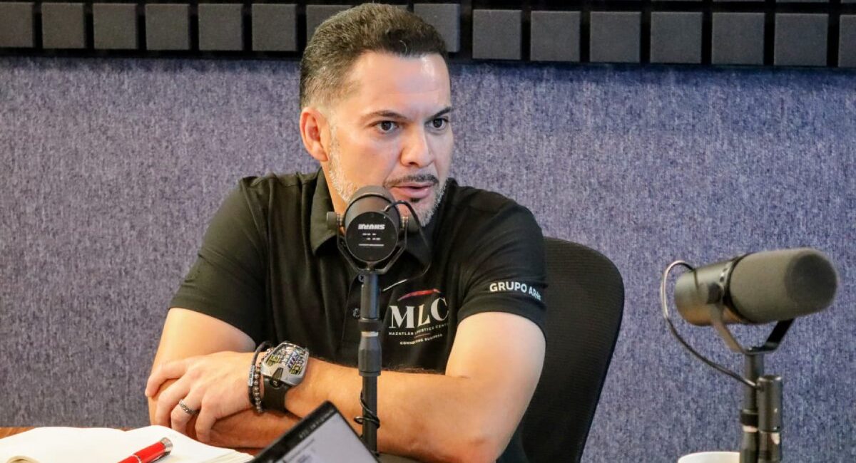 Empresarios deben dejar la pasividad y participar en decisiones clave: Juan José Arellano Hernández