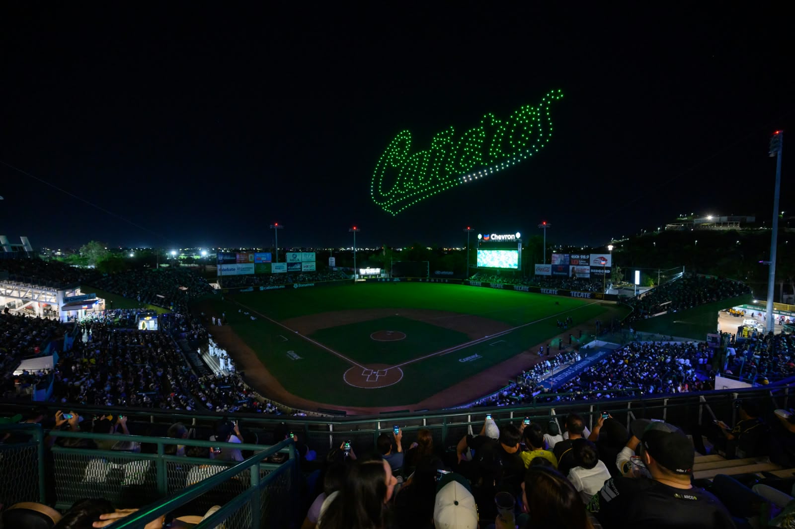 Juego inaugural entre Cañeros y Algodoneros en la temporada 2026-27 de la LMP