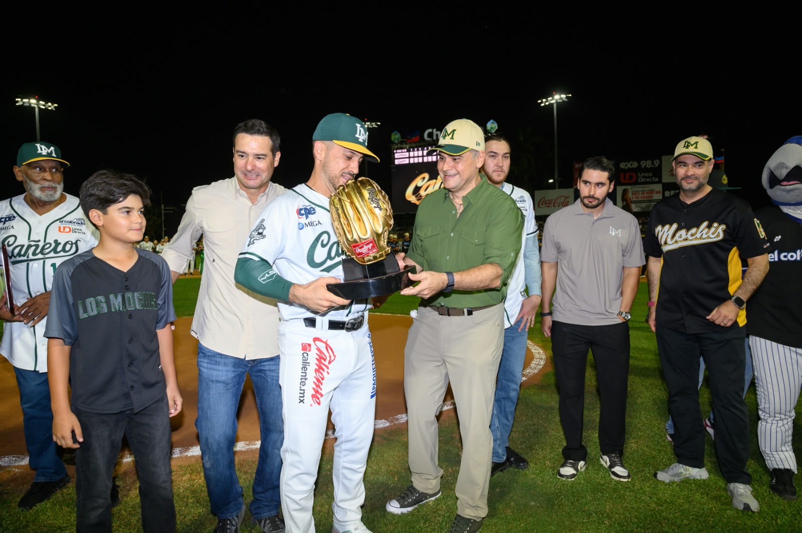 Juego inaugural entre Cañeros y Algodoneros en la temporada 2026-27 de la LMP
