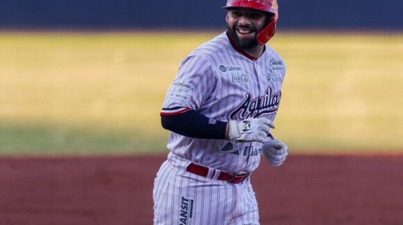 El catcher Julián León llega a los Algodoneros de Guasave para la LMP 2026-27