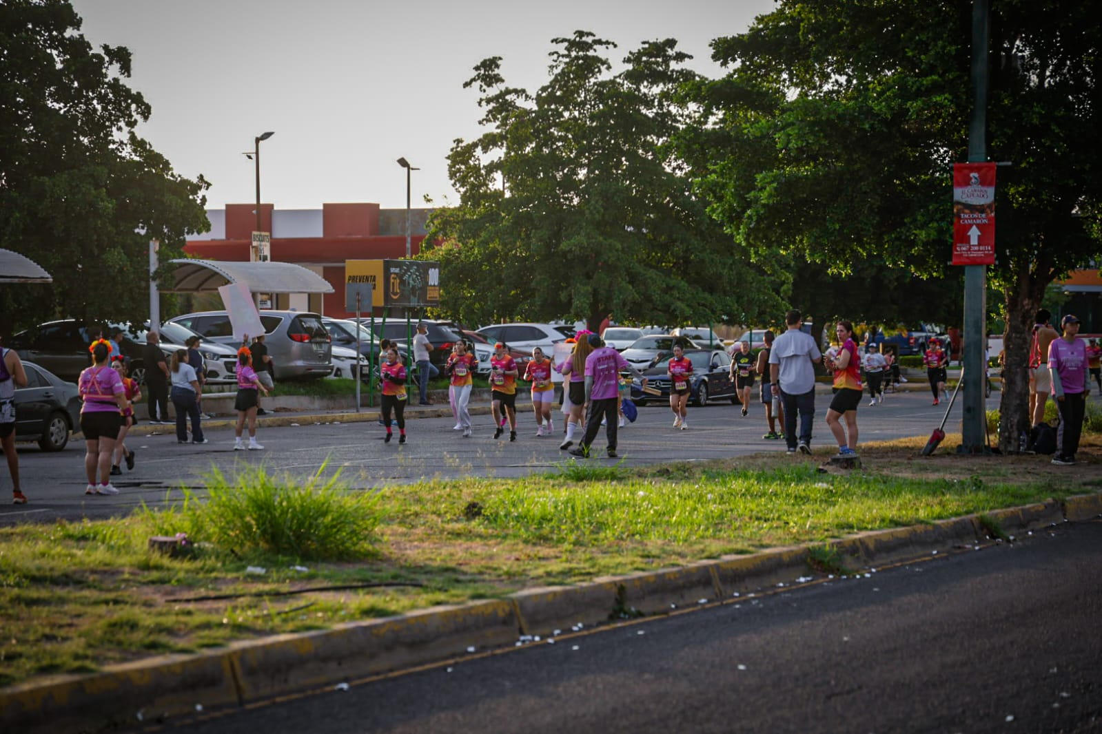 Realizan carrera "Recuérdame Bonito" en Culiacán