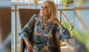 La conductora Laura Bozzo sigue en el hospital con un delicado estado de salud