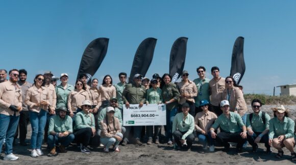 MAJA Sportswear y Pronatura Noroeste realizan liberación de tortugas golfinas en playa Ceuta