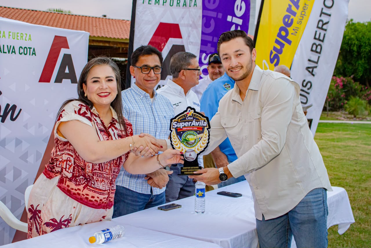 Reconocen a los mejores de la Clemente Grijalva Cota en su temporada 2026