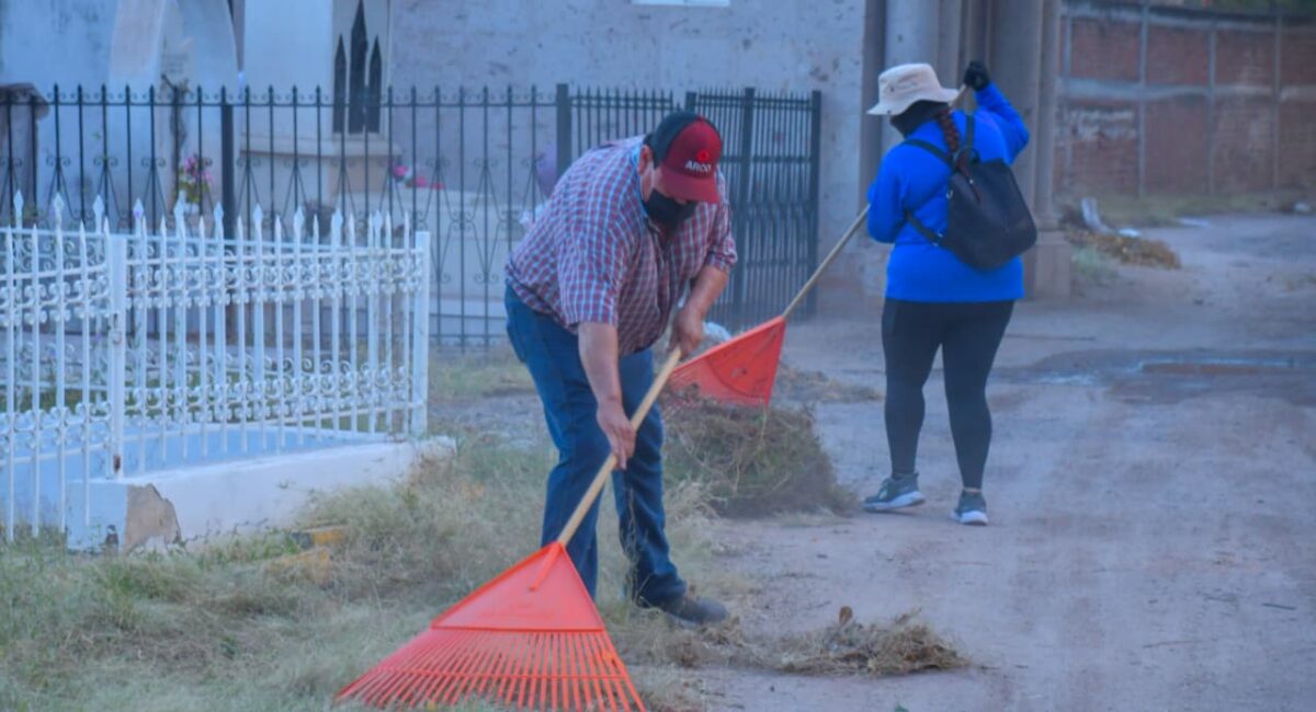 Alistan panteones de Salvador Alvarado para recibir a cientos de familias en Día de Muertos con Jornada Cerca del Pueblo