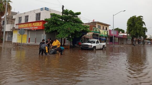 Los Mochis liberó pronto los encharcamientos, pero se mantuvo cuidado en sindicaturas de Ahome: PC