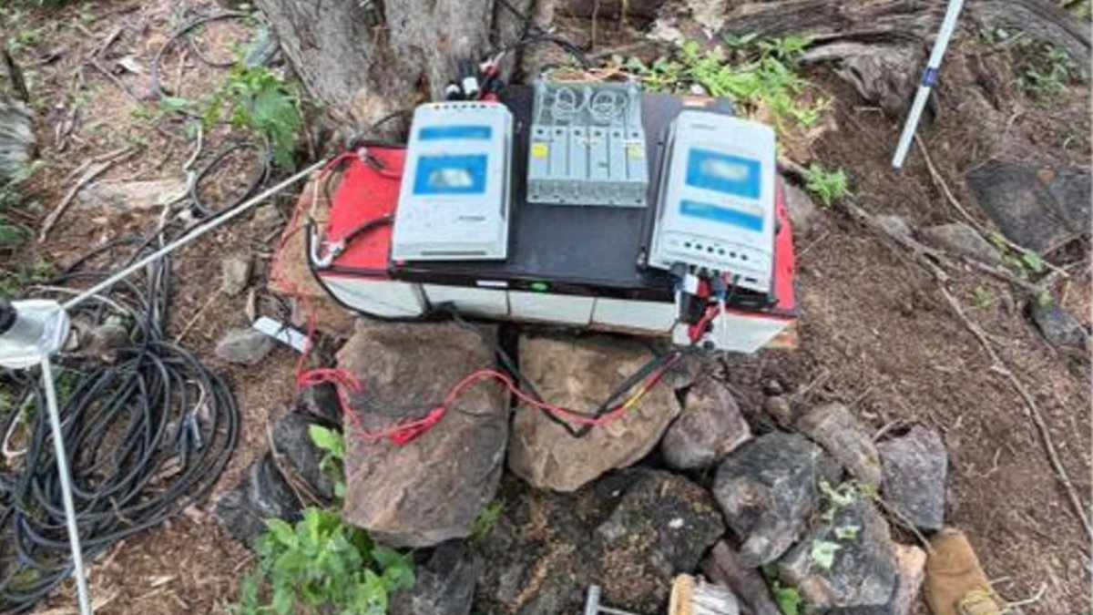 localizan tres campamentos clandestinos y aseguran arsenal en mazatlan cables