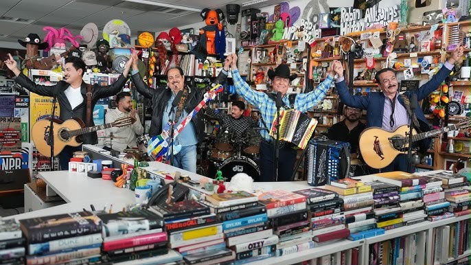 Los Tigres del Norte en el Tiny Desk Concert