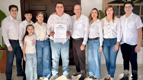 Luis Lugo se registra en Morena para buscar coordinación municipal en El Fuerte