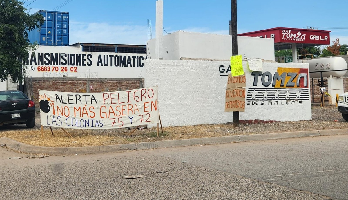 Manifestación de vecinos en contra de gasera en la colonia 75 de Los Mochis