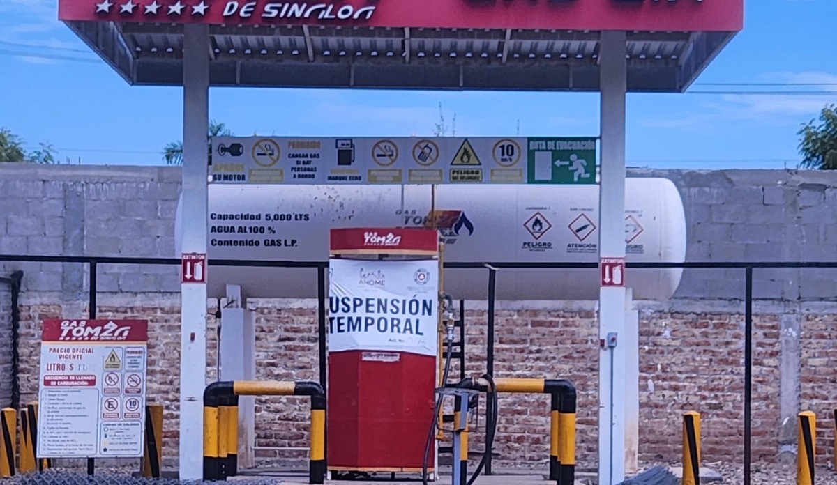 Manifestación de vecinos en contra de gasera en la colonia 75 de Los Mochis