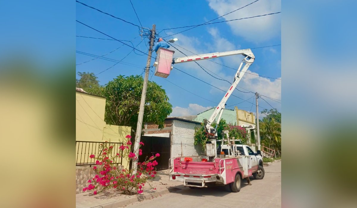 Mantenimiento de luminarias en Mazatlán