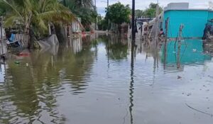 Advierten posible reubicación de 80 familias por persistencia de mareas altas en campos pesqueros de Guasave, Sinaloa