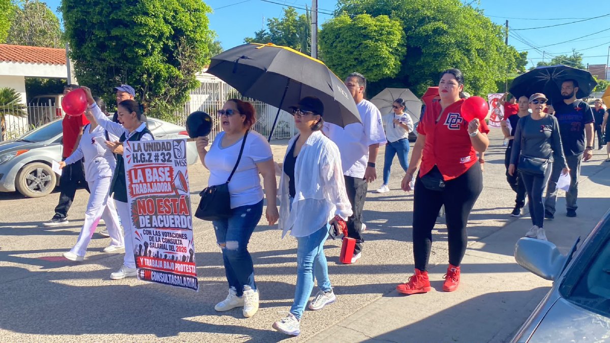 marchan trabajadores del imss en guasave sin
