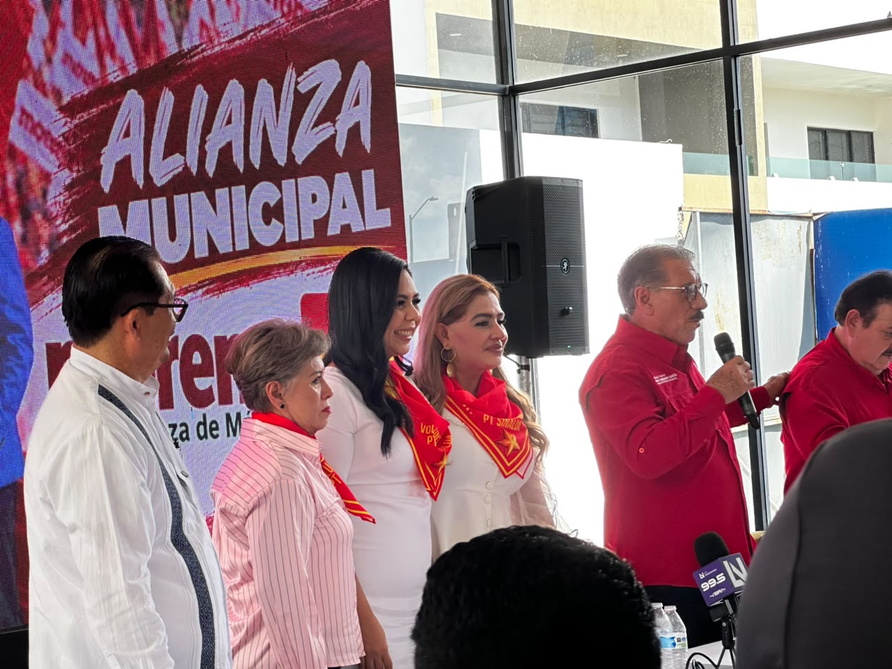 María Josée Salazar recibe nombramiento de coordinadora municipal del PT en Mazatlán