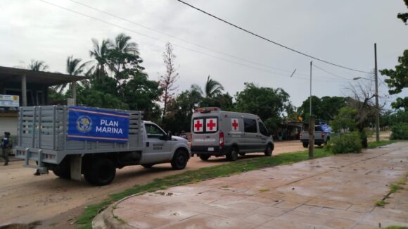 Marina despliega 5 mil 683 efectivos ante el avance del huracán Simón hacia Sinaloa