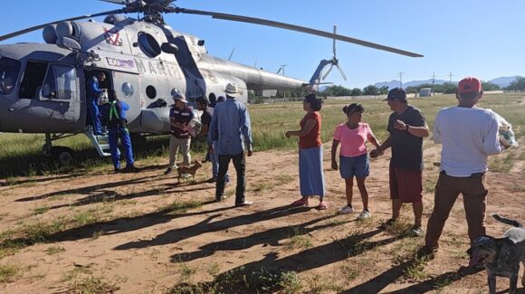 Marina lleva ayuda por aire y mar a comunidades afectadas por ‘Polo’ en Sonora y Sinaloa