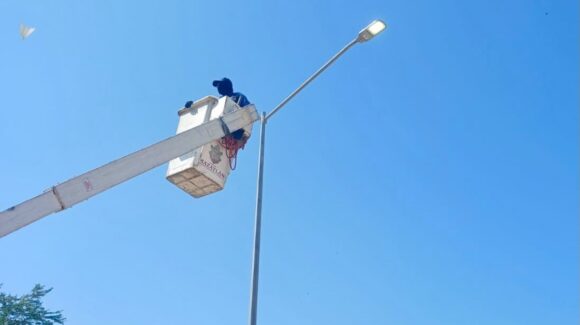 Mazatlán, Sinaloa enciende 212 nuevas luces LED; La Cantera I y Villa Marina estrenan alumbrado