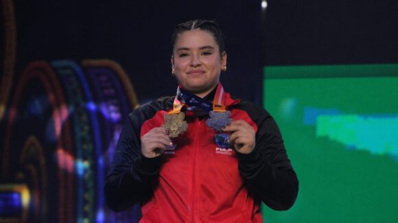 La sinaloense Melany Montes gana oro en Panamericano de Halterofilia 2026